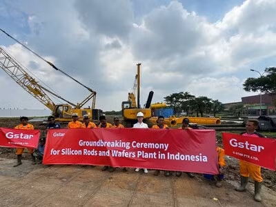 Groundbreaking Ceremony Moment (PRNewsfoto/Gstar Solar)