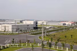 La provincia de Hung Yen se centra en el desarrollo de parques ecoindustriales y parques industriales inteligentes que cumplen con los estándares de cero emisiones netas. Foto: VNA