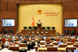 La Asamblea Nacional de Vietnam debate el proyecto de ley de Negocios Inmobiliarios (modificada). Foto: VNA