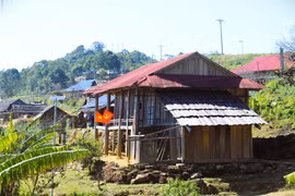 Descubra la aldea Huoi Man de los Mong en Nghe An