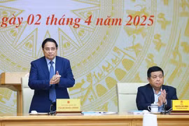 El primer ministro de Vietnam, Pham Minh Chinh ,preside la segunda reunión del Comité Directivo para la elaboración del proyecto de desarrollo de la economía privada. (Foto: VNA)