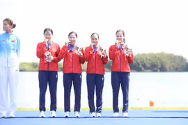 Las vietnamitas Du Thi Bong, Le Thi Hien, Pham Thi Ngoc Anh y Ha Thi Vui logran una medalla de bronce en la prueba de cuatro femenino sin timonel de los Juegos Asiáticos (ASIAD) 2026