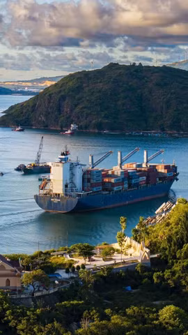 Vietnam potencia las fortalezas del mar y la Altiplanicie Occidental para ampliar su espacio de desarrollo