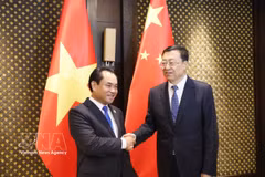 El ministro de Agricultura y Medio Ambiente de Vietnam, Trinh Viet Hung, y su par chino de Agricultura y Asuntos Rurales, Zhang Zhu. Foto: VNA