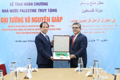 Efectúan acto de entrega póstuma de Orden del Estado de Palestina al general Vo Nguyen Giap
