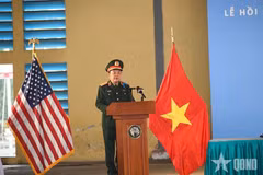 El viceministro de Defensa Nacional de Vietnam, Hoang Xuan Chien, habla en el evento. (Foto: VNA)