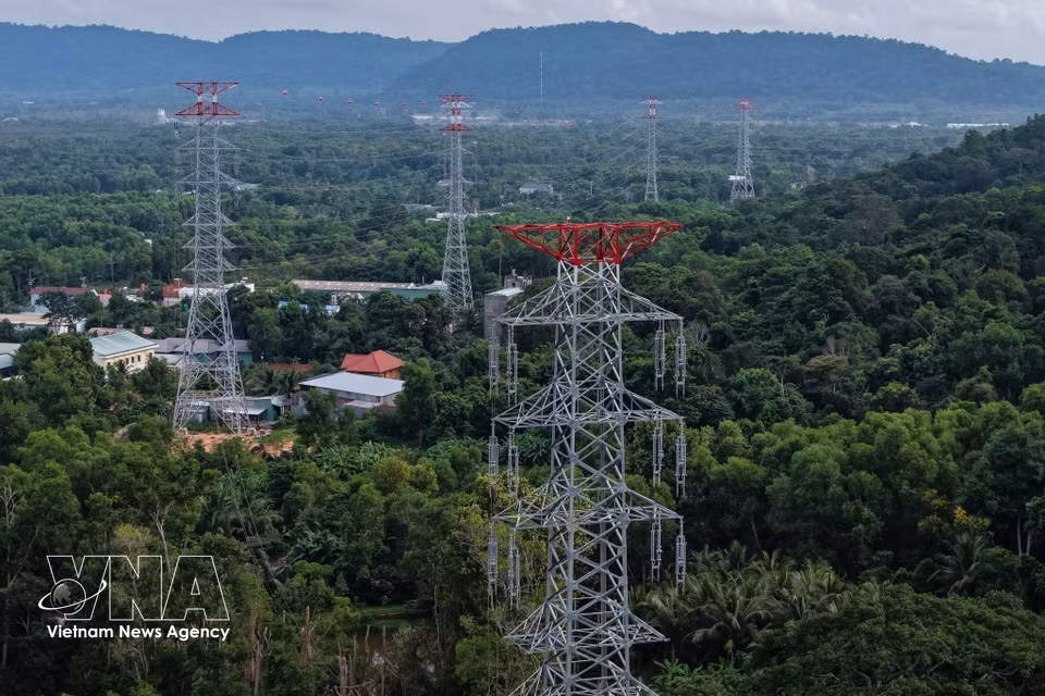 Uno de los proyectos de infraestructura energética en la zona especial de Phu Quoc, provincia de An Giang. (Fuente: VNA)