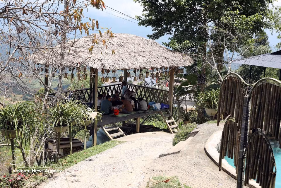 La aldea de Lao Chai es un destino atractivo para numerosas familias de la provincia de Lai Chau y de otras localidades del país. (Fuente: VNA)