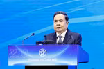 El presidente de la Asamblea Nacional de Vietnam, Tran Thanh Man, habla en el evento. (Foto: VNA)
