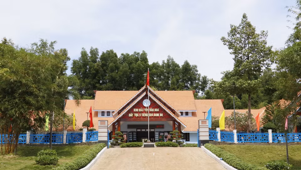 Vista del Área de Conservación Cultural Étnica Stieng en la aldea de Bom Bo, comuna de Binh Minh, distrito de Bu Dang, provincia de Binh Phuoc. (Foto: VNA)