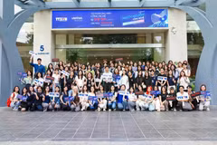 Jóvenes participantes en la actividad (Foto: VNA)