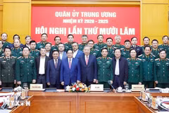 Líder partidista: Ejército Popular de Vietnam debe mantenerse firme en cinco pilares en el nuevo contexto