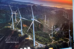 Vista en perspectiva de la planta de energía eólica Quang Ninh 1. (Foto: VNA)