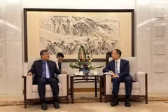 El viceministro permanente de Relaciones Exteriores de Vietnam, Nguyen Minh Vu (izquierda), se reúne con su homólogo chino, Ma Zhaoxu. (Foto: baoquocte.vn)