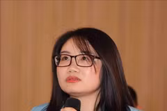 Pham Thi Huong Ly, Gerente de Informes Financieros de Aztec Luxembourg, empresa especializada en servicios financieros para fondos de inversión, interviene en la cita (Foto: VNA)