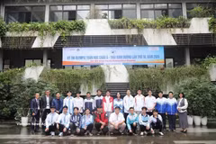 Selección vietnamita en la 38.ª Olimpiada Matemática de Asia-Pacífico (Foto: VNA)