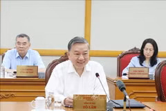 El secretario general del Partido Comunista de Vietnam, To Lam, preside la reunión (Foto: VNA)