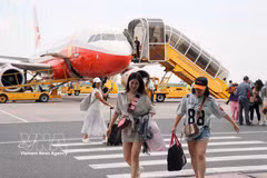 Un avión en el Aeropuerto Internacional Cat Bi, en la ciudad de Hai Phong (Foto: VNA)