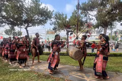 En un festival cultural de las minorías étnicas en la provincia de Gia Lai. (Foto: VNA)