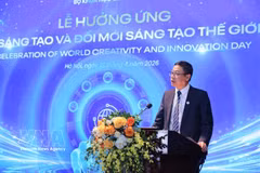 El viceministro vietnamita de Ciencia y Tecnología Le Xuan Dinh pronuncia el discurso de apertura. (Foto: VNA)