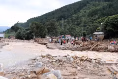 Un pueblo afectado por inundaciones repentinas en la comuna de Muong Than, provincia de Lai Chau (Foto: VNA)