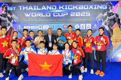 Atletas y entrenadores vietnamitas en el torneo (Foto: VNA)