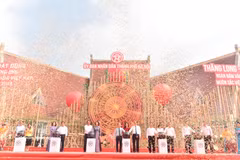 Ceremonia de lanzamiento del programa de actividades en respuesta al "Día de la Cultura de Vietnam" en Hanoi 2026. (Foto: VNA)