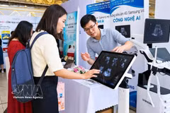 En una exposición médica en la ciudad de Can Tho el 18 de septiembre. (Foto: VNA)