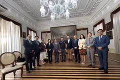 Los embajadores de la ASEAN se reúnen con el alcalde de Belém, Igor Normando. (Foto: VNA)