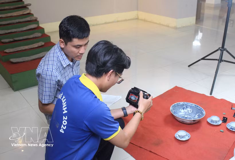 El Museo provincial de Lam Dong en Binh Thuan ha estado digitalizando más de 400 artefactos originales representativos. (Fuente:VNA)
