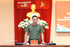 El teniente general Mai Hoang, director de la Policía de Ciudad Ho Chi Minh, informa sobre el caso. (Foto: VNA)