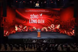 El secretario general del Partido Comunista de Vietnam, To Lam, habla en el evento (Fuente: VNA)