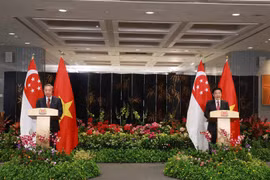 Vietnam y Singapur elevan nexos a una Asociación Estratégica Integral