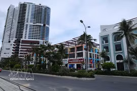 Vista de una parte del proyecto Vega City (nombre comercial: Libera Nha Trang), situado junto a la montaña y la playa de Co Tien, en el barrio de Bac Nha Trang, provincia de Khanh Hoa. (Foto: VNA)