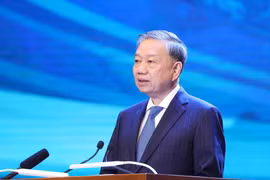 El secretario general del Partido Comunista de Vietnam, To Lam, habla en la Cumbre P4G. (Foto: VNA)