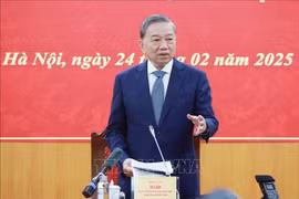 El secretario general del Partido Comunista de Vietnam (PCV), To Lam, en la reunión con la Comisión de Política y Estrategia del Comité Central del PCV (Foto: VNA)
