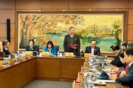 El secretario general del Partido Comunista de Vietnam, To Lam, habla en la sesión de discusión en grupos durante la novena reunión extraordinaria de la Asamblea Nacional. (Foto: VNA)