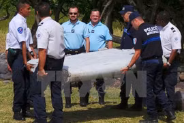 Malasia enviará expertos para investigar restos de avión en Mozambique