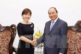 Recibe premier vietnamita a embajadora italiana