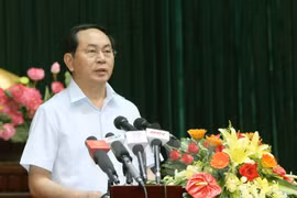 Presidente vietnamita dialoga con electores sobre situación socioeconómica