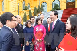 Presidente de Vietnam urge a desplegar activamente tareas diplomáticas