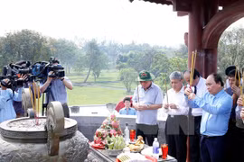 Reverencian a héroes y mártires en la provincia de Quang Tri
