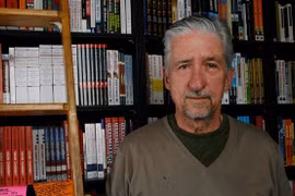 Rememoran a Tom Hayden, amigo cercano del pueblo vietnamita