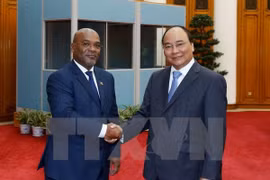Fomentan Vietnam y Mozambique cooperación en transporte y comunicación