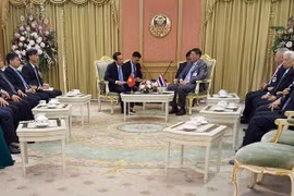 Vietnam esforzará por fortalecer asociación estratégica con Tailandia