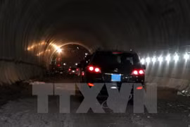 Concluida construcción de túnel crucial para región central de Vietnam
