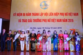 Honran a las mujeres vietnamitas más destacadas de 2016