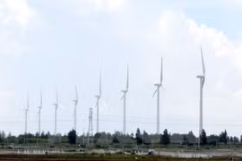 Inauguran nueva planta eólica en la provincia vietnamita de Bac Lieu