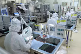 Parques industriales captan casi cuatro mil millones USD en cuatro meses
