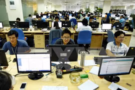 Vietnam promueve inversión en parques de tecnologías informáticas
